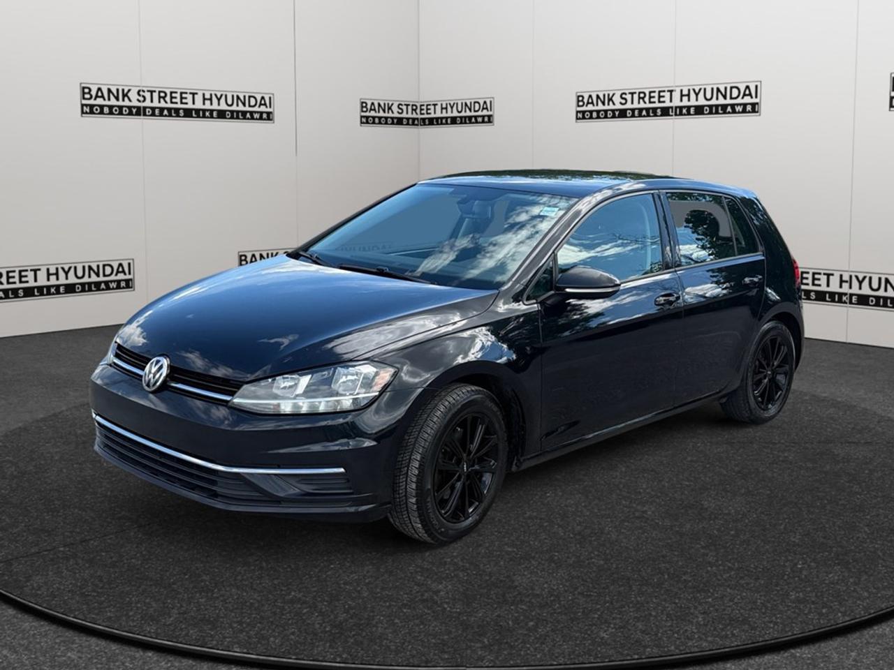 Used 2019 Volkswagen Golf Comfortline 5-door Auto for sale in Ottawa, ON