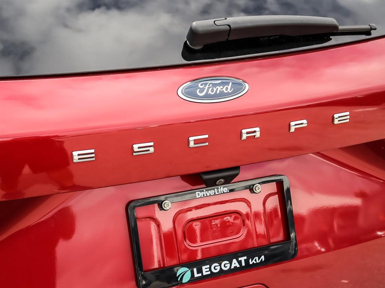2020 Ford Escape SEL AWD Photo