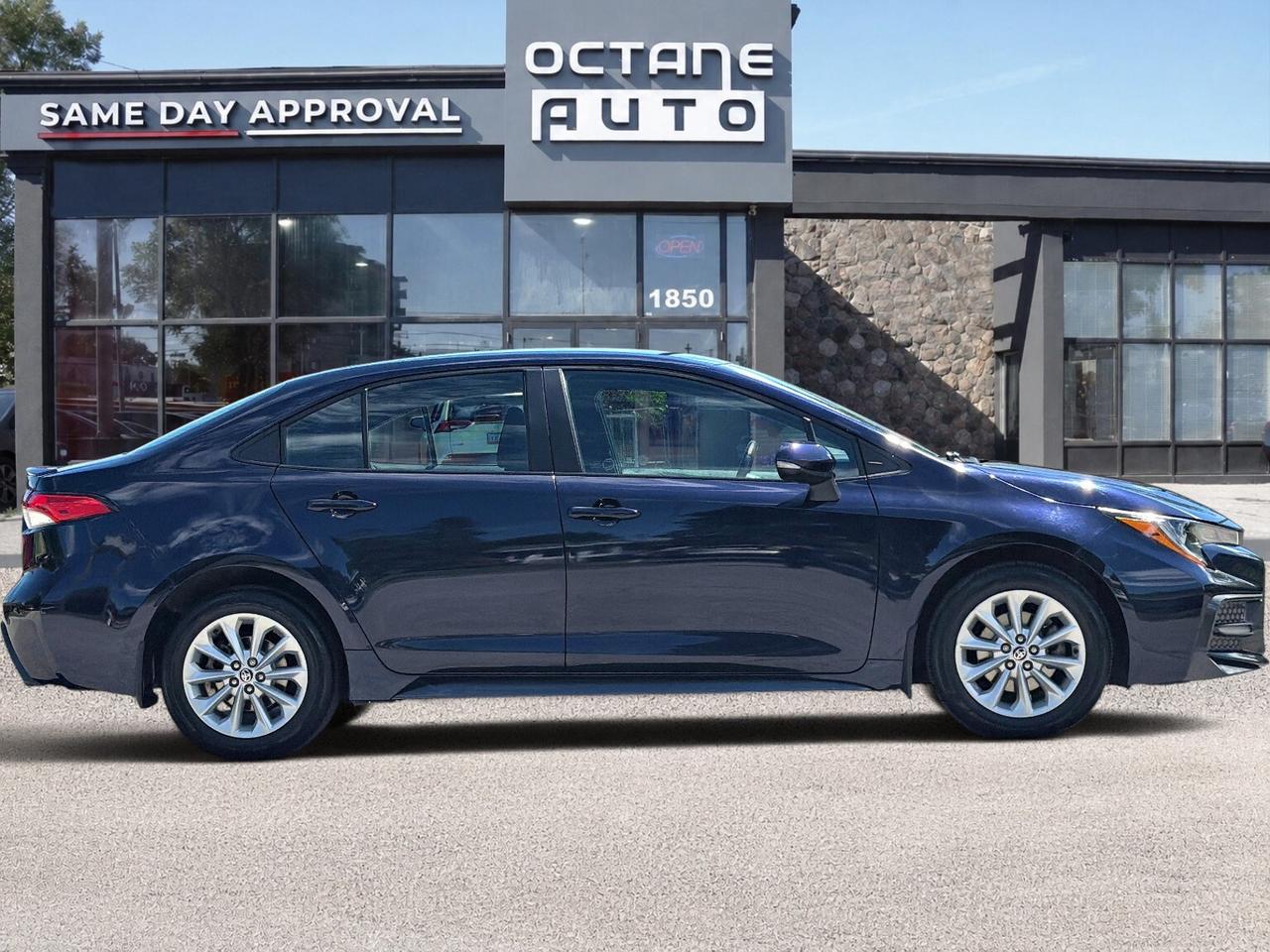2022 Toyota Corolla SE CVT Photo
