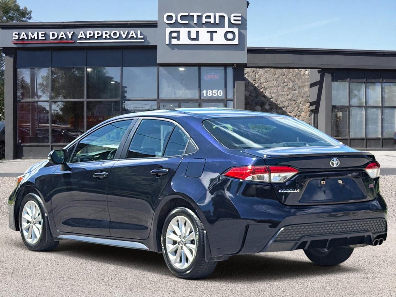 2022 Toyota Corolla SE CVT Photo