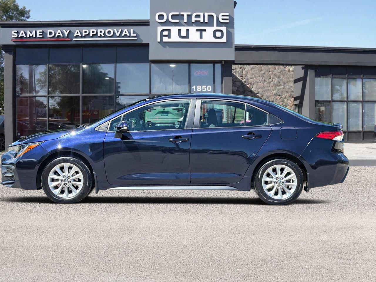 2022 Toyota Corolla SE CVT Photo