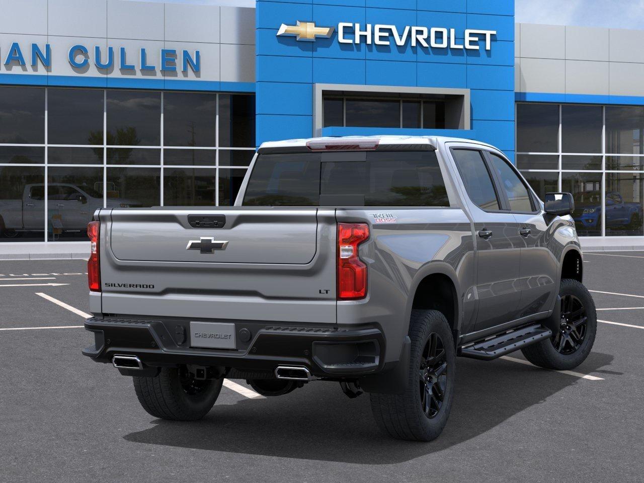 2026 Chevrolet Silverado 1500 LT Trail Boss Crew Cab Short Box 4-Wheel Drive LT Trail Boss Photo3