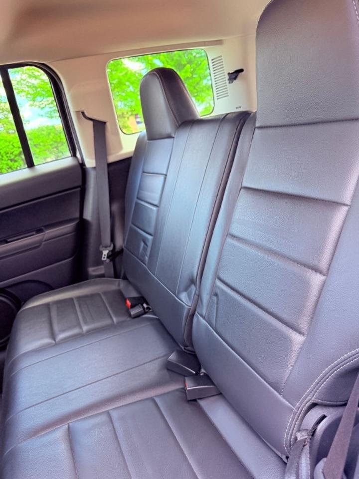 2015 Jeep Patriot Sport 4dr 4x4 CVT Photo