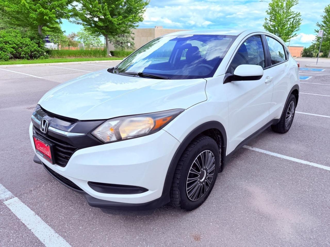 2017 Honda HR-V LX 4dr All-Wheel Drive CVT Photo0