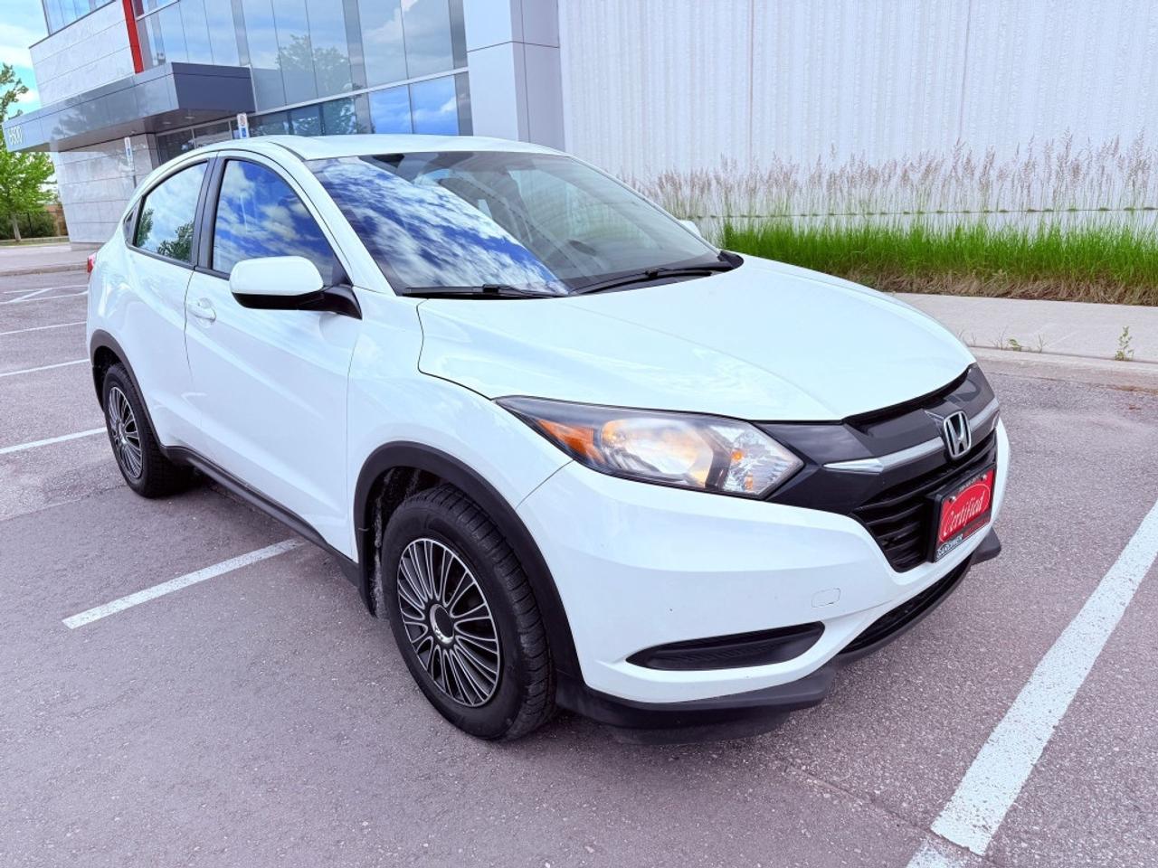 2017 Honda HR-V LX 4dr All-Wheel Drive CVT Photo