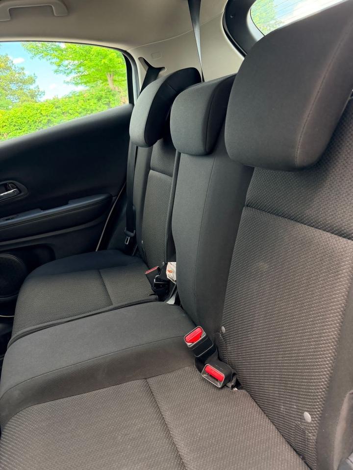 2017 Honda HR-V LX 4dr All-Wheel Drive CVT Photo
