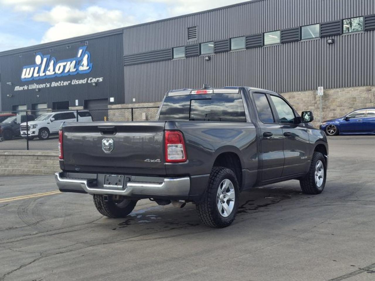 2021 RAM 1500 SXT 4X4 | 5.7L Hemi | 3.92 Ratio | Trailer Brake Controller | CarPlay + Android | and More ! Photo