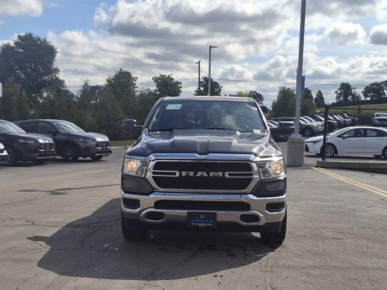 2021 RAM 1500 SXT 4X4 | 5.7L Hemi | 3.92 Ratio | Trailer Brake Controller | CarPlay + Android | and More ! Photo