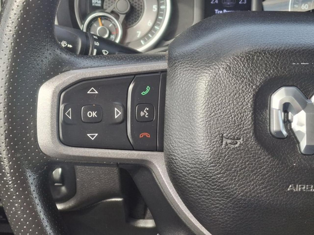 2021 RAM 1500 SXT 4X4 | 5.7L Hemi | 3.92 Ratio | Trailer Brake Controller | CarPlay + Android | and More ! Photo