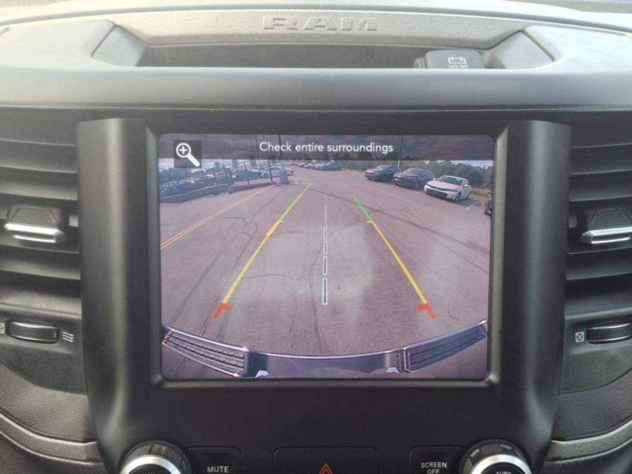 2021 RAM 1500 SXT 4X4 | 5.7L Hemi | 3.92 Ratio | Trailer Brake Controller | CarPlay + Android | and More ! Photo