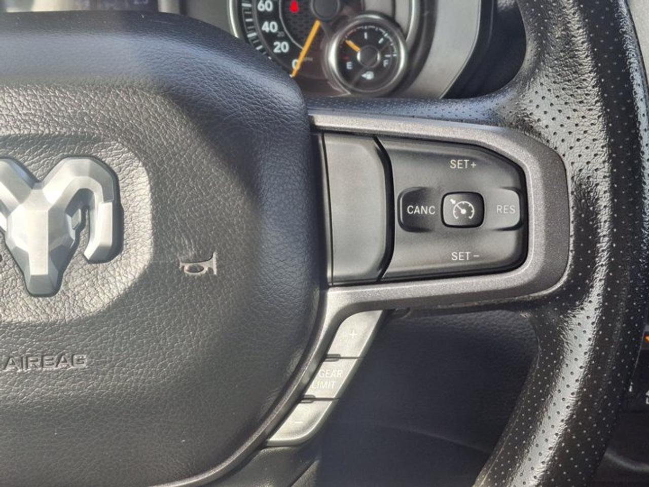 2021 RAM 1500 SXT 4X4 | 5.7L Hemi | 3.92 Ratio | Trailer Brake Controller | CarPlay + Android | and More ! Photo