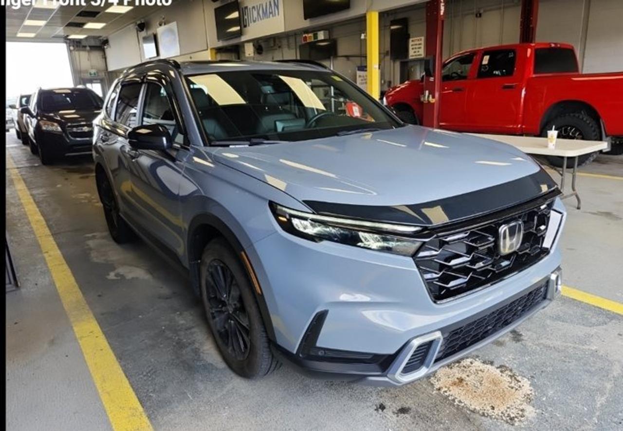 2024 Honda CR-V Hybrid Touring AWD | Leather | Sunroof | Nav | Heated Wheel + Seats | Bose | Adaptive Cruise | and More ! Photo