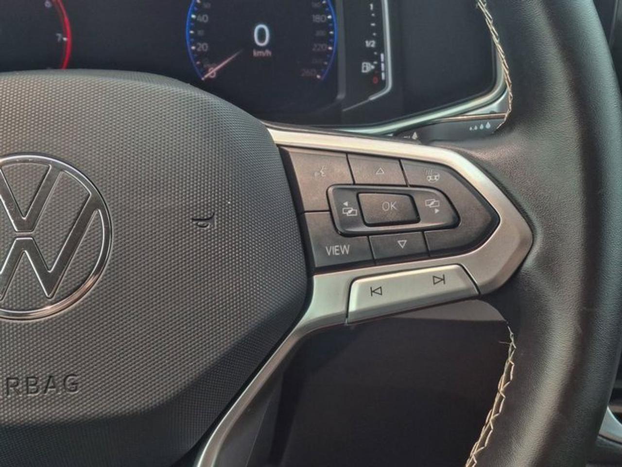 2026 Volkswagen Taos Comfortline | Leatherette | Adaptive Cruise | Power Seat | Heated Wheel + Seats | and More ! Photo