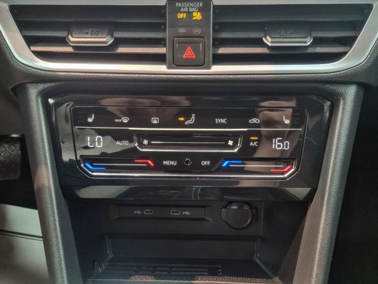 2026 Volkswagen Taos Comfortline | Leatherette | Adaptive Cruise | Power Seat | Heated Wheel + Seats | and More ! Photo
