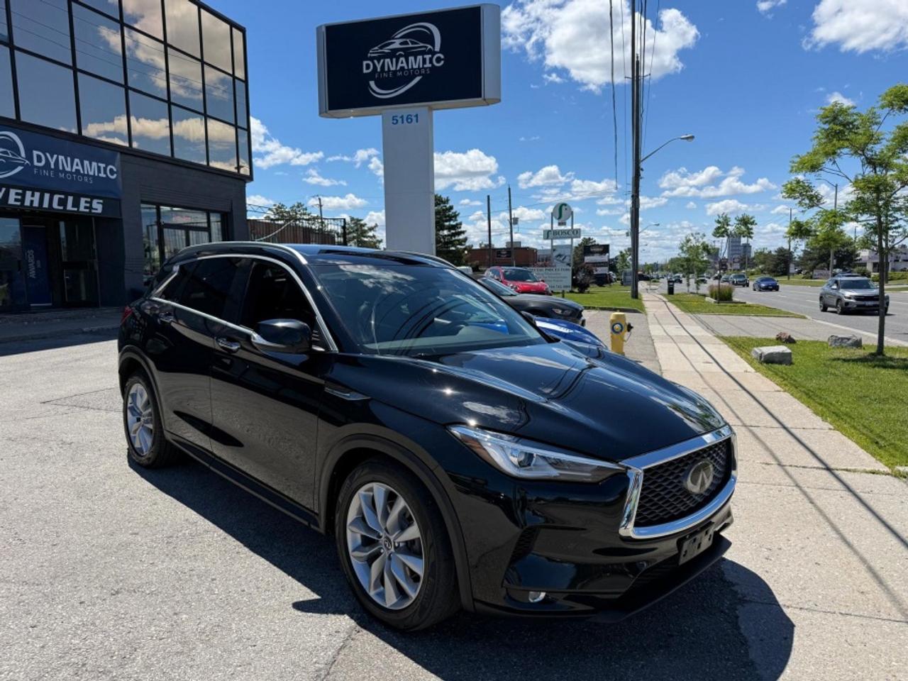 2019 Infiniti QX50 AWD/ SUNROOF/ NAVI/ LEATHER/ CLEAN CARFAX Photo