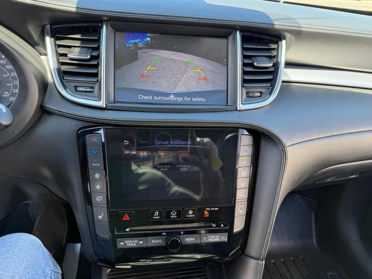 2019 Infiniti QX50 AWD/ SUNROOF/ NAVI/ LEATHER/ CLEAN CARFAX - Photo #15