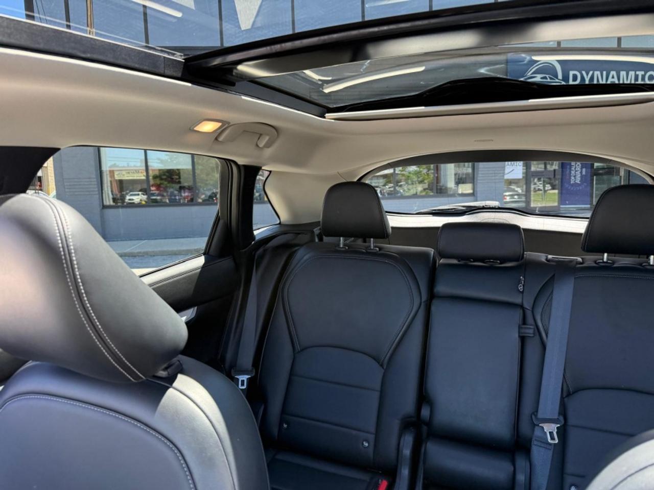 2019 Infiniti QX50 AWD/ SUNROOF/ NAVI/ LEATHER/ CLEAN CARFAX Photo