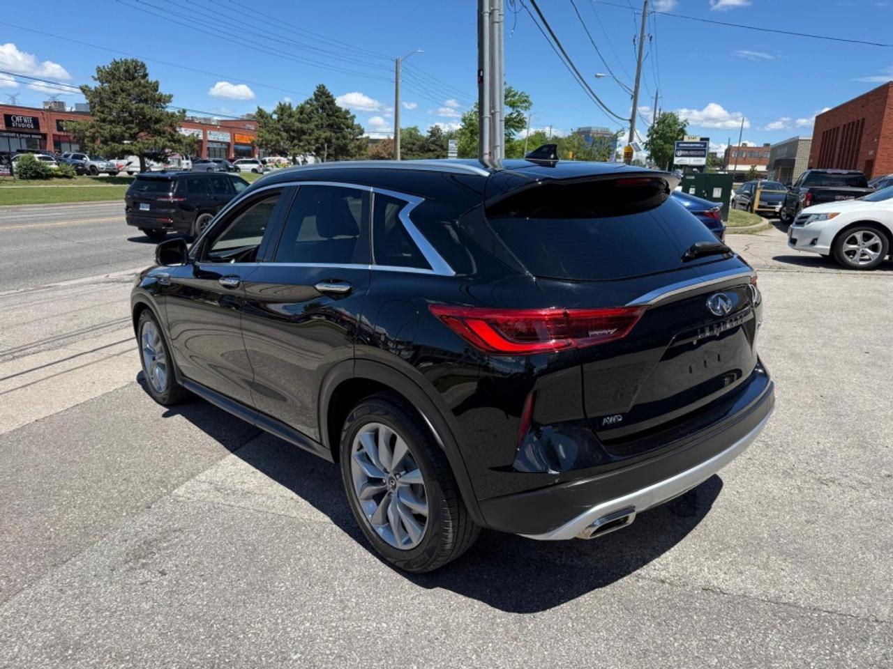 2019 Infiniti QX50 AWD/ SUNROOF/ NAVI/ LEATHER/ CLEAN CARFAX - Photo #8