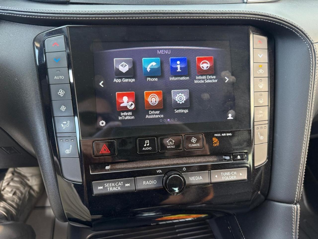 2019 Infiniti QX50 AWD/ SUNROOF/ NAVI/ LEATHER/ CLEAN CARFAX Photo