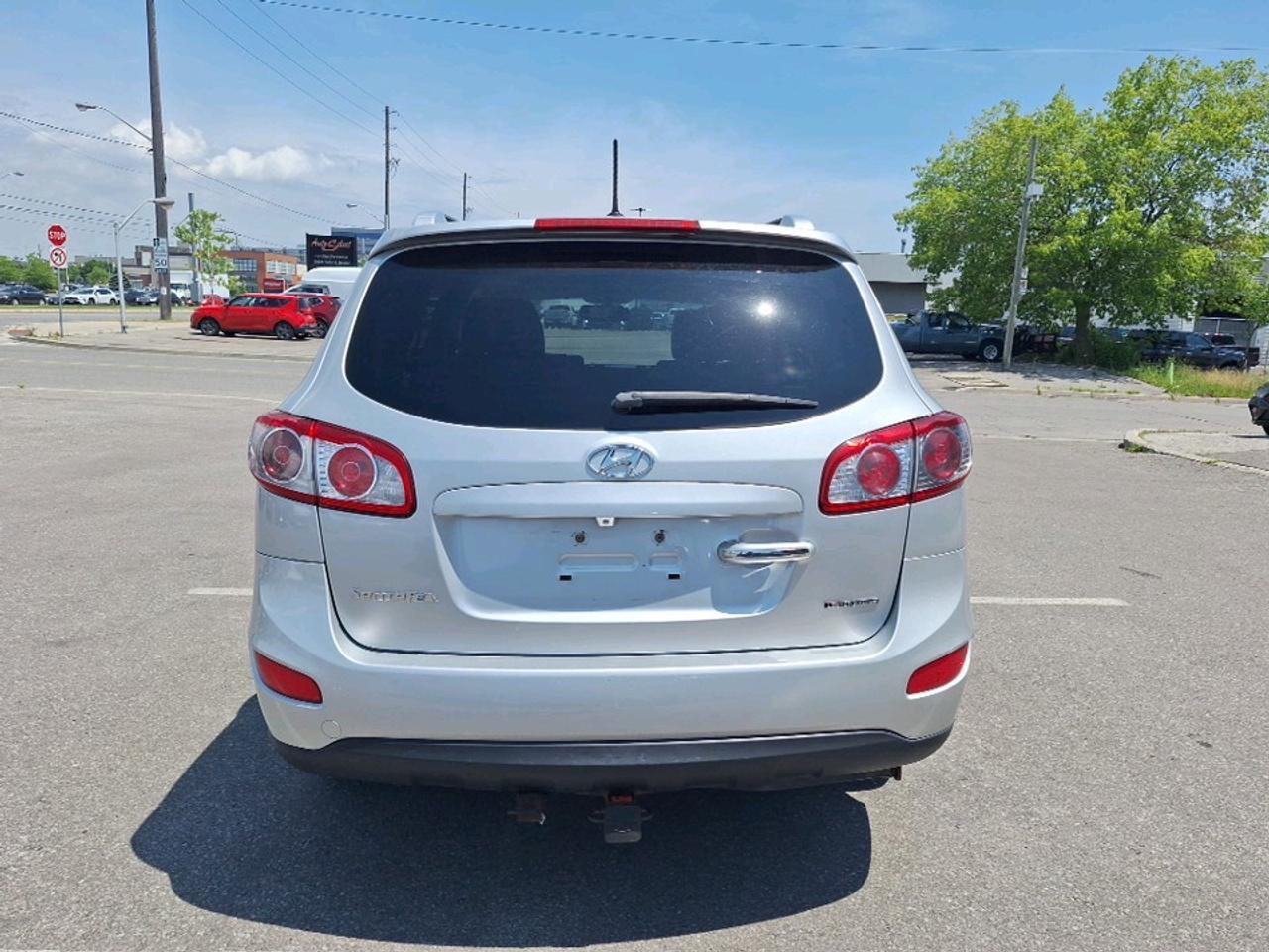2012 Hyundai Santa Fe Limited 3.5 Photo