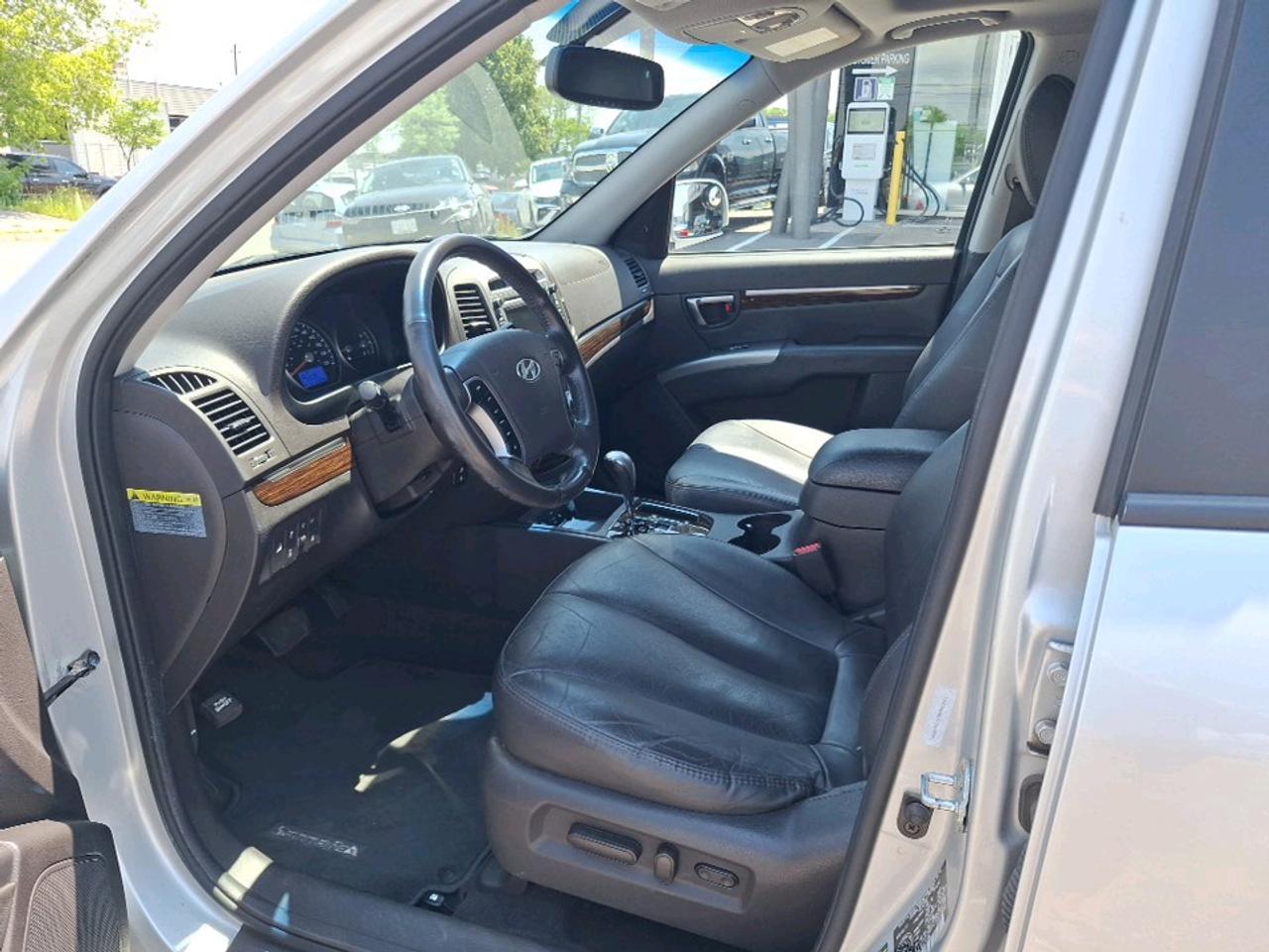 2012 Hyundai Santa Fe Limited 3.5 Photo