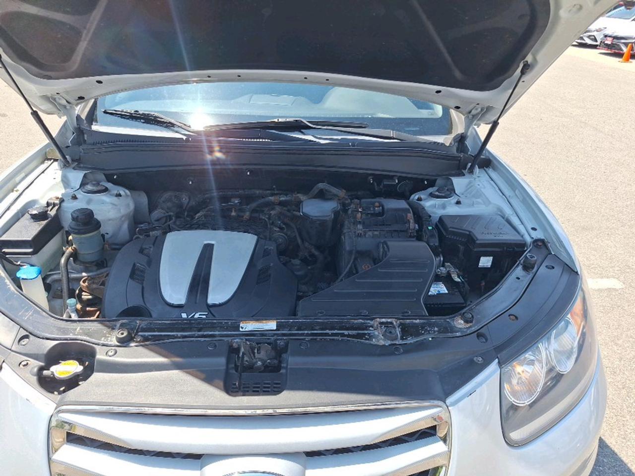 2012 Hyundai Santa Fe Limited 3.5 Photo