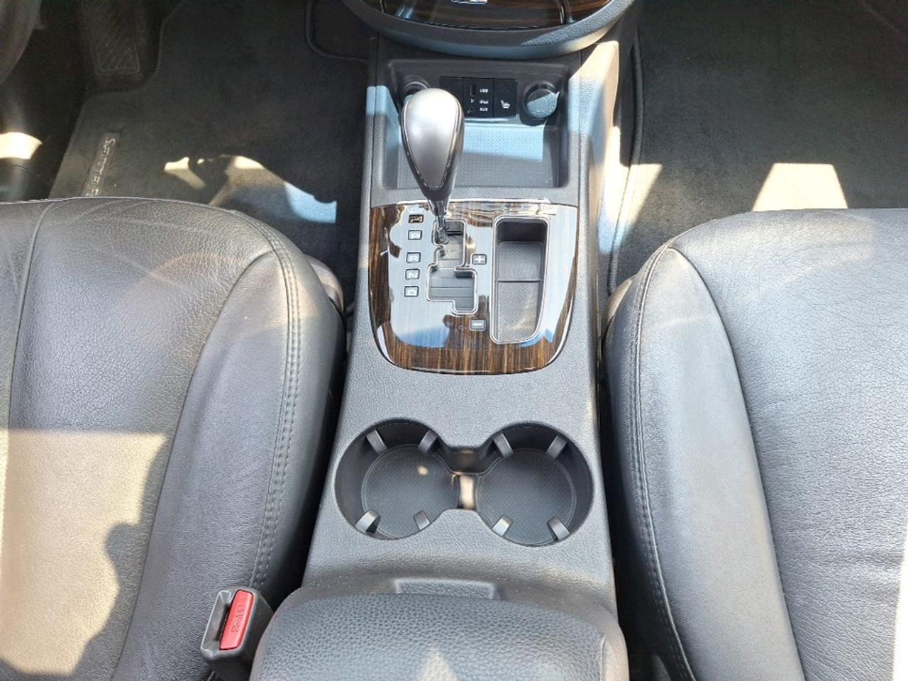 2012 Hyundai Santa Fe Limited 3.5 Photo