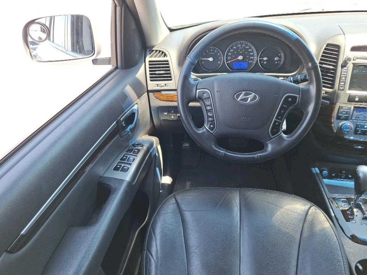 2012 Hyundai Santa Fe Limited 3.5 Photo