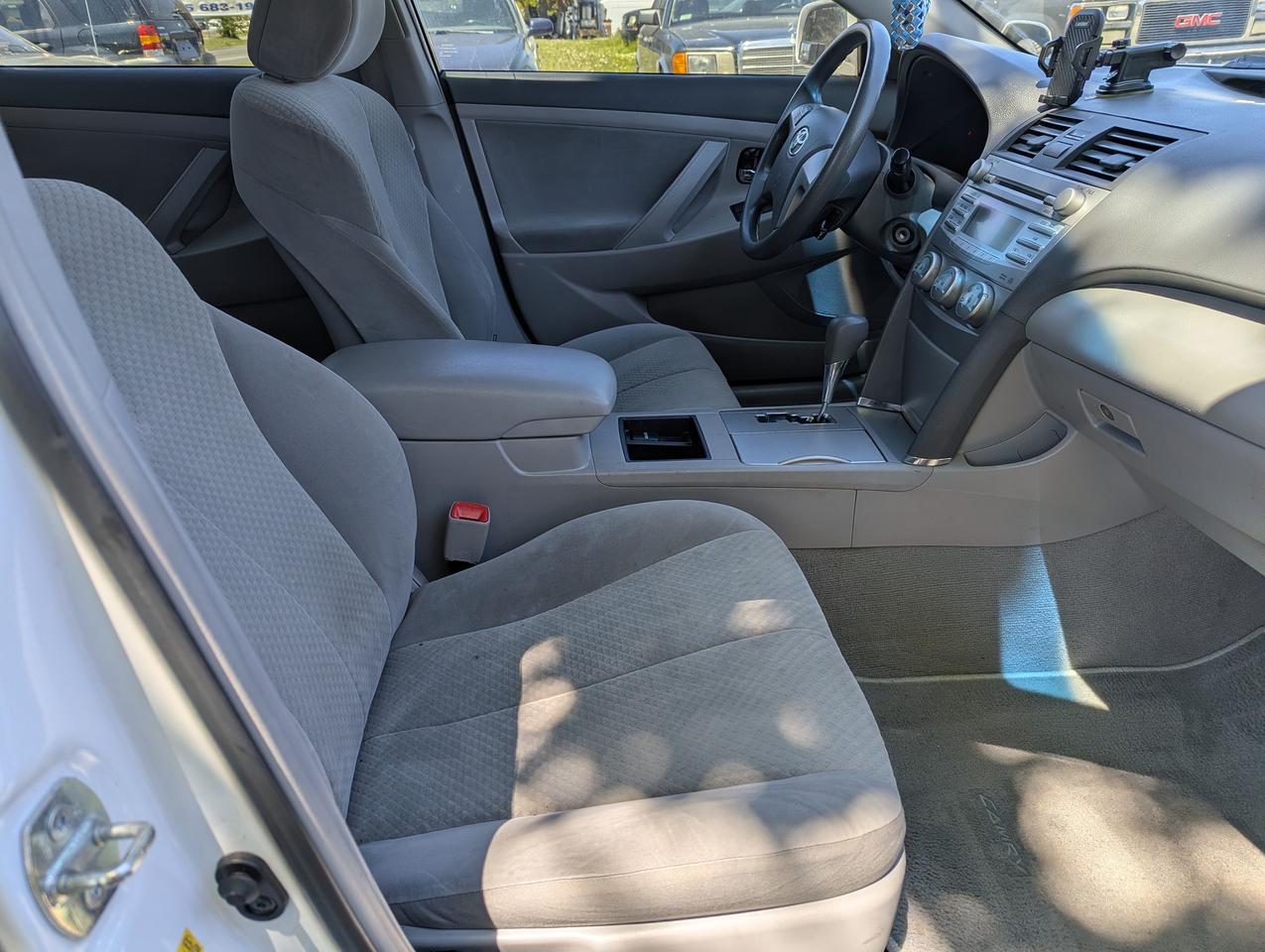 2008 Toyota Camry "Clean NO ACCIDENTS" certified + FREE 6M warranty Photo