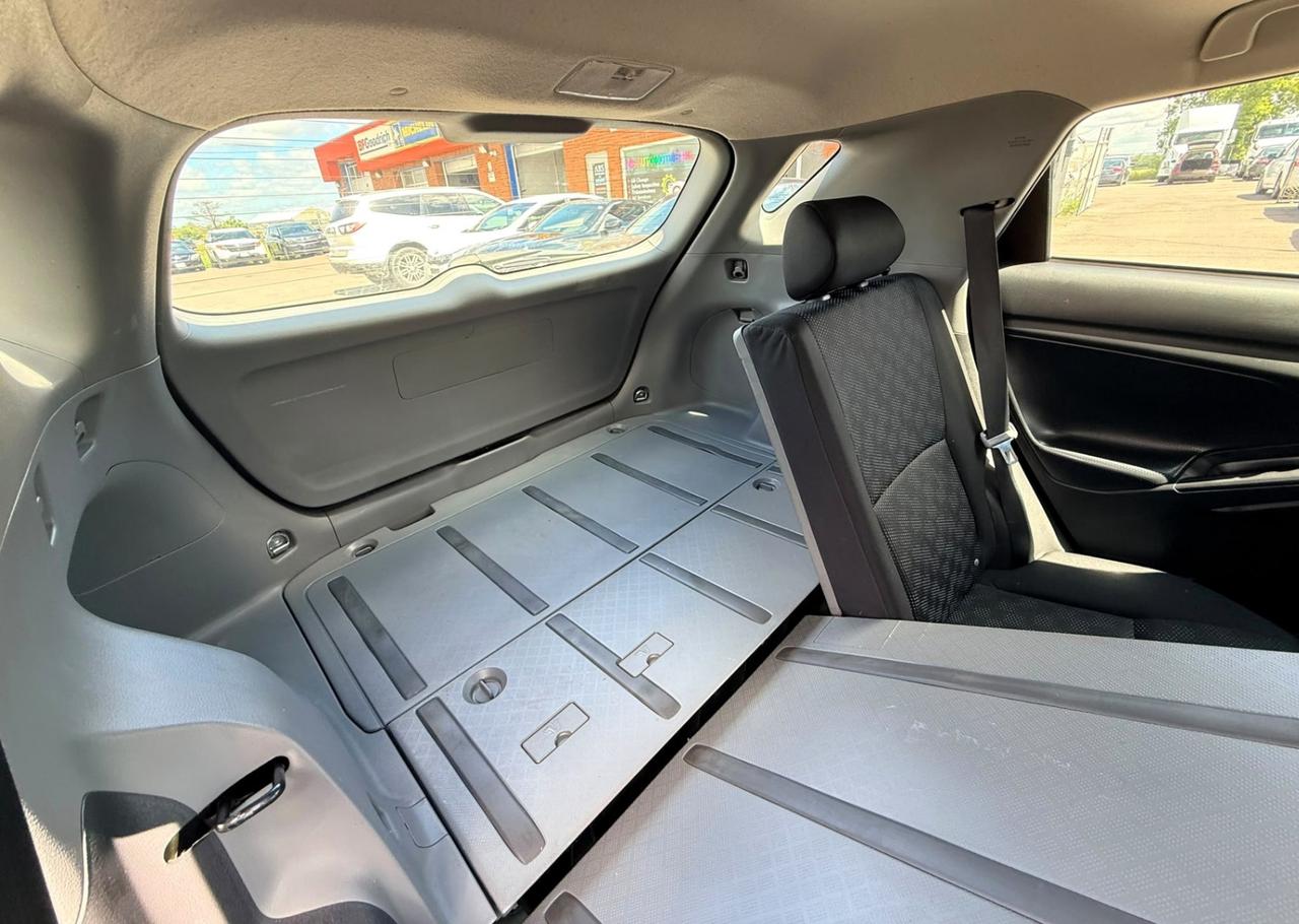 2009 Toyota Matrix XR Photo