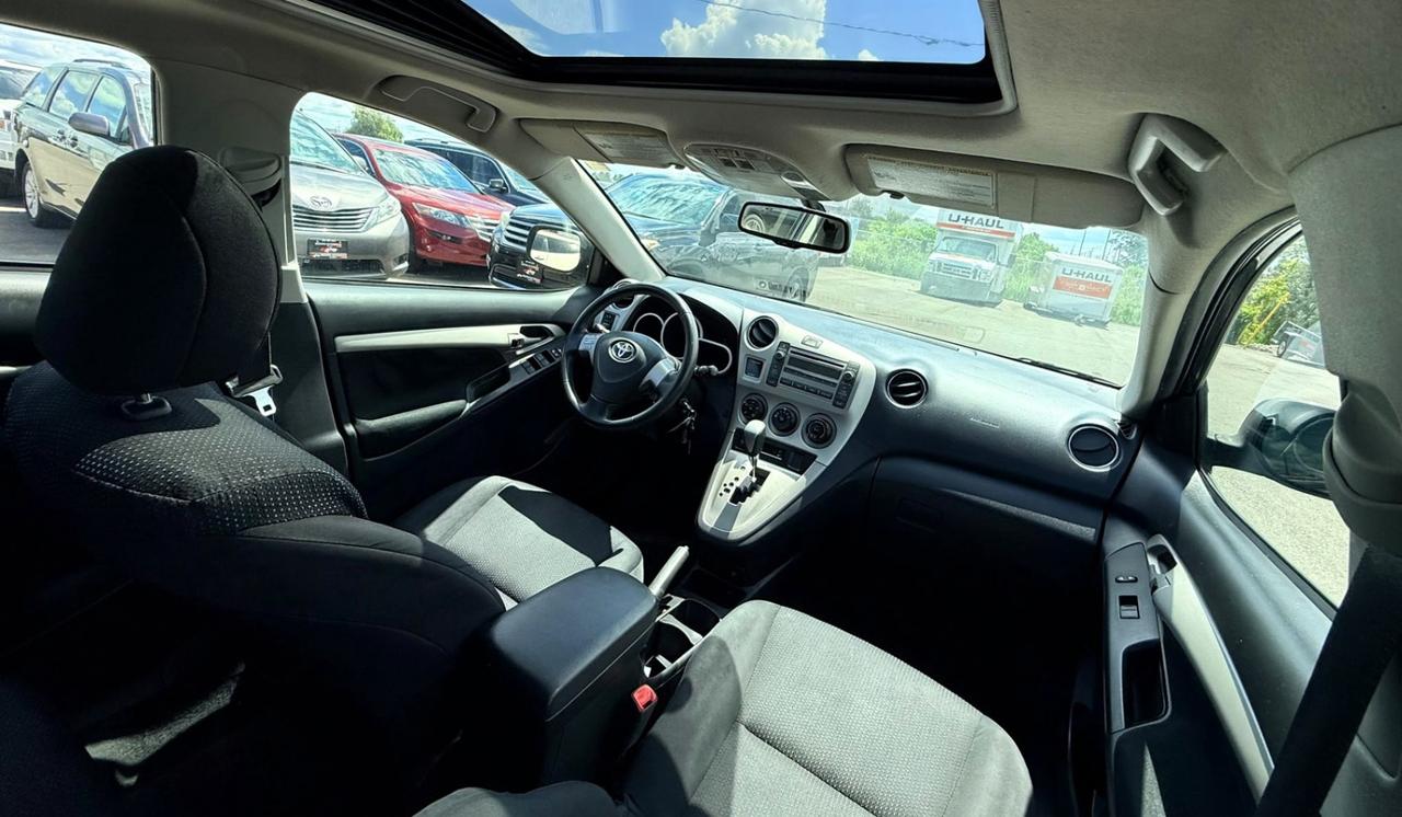 2009 Toyota Matrix XR Photo
