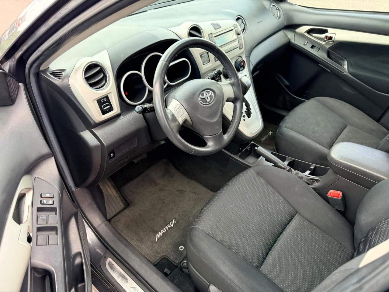 2009 Toyota Matrix XR Photo