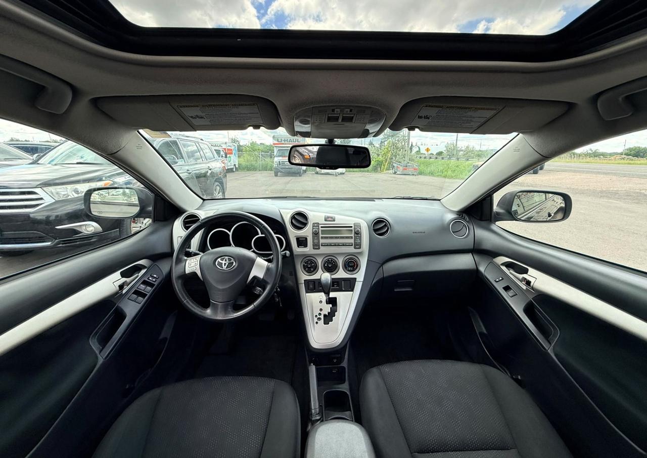 2009 Toyota Matrix XR Photo