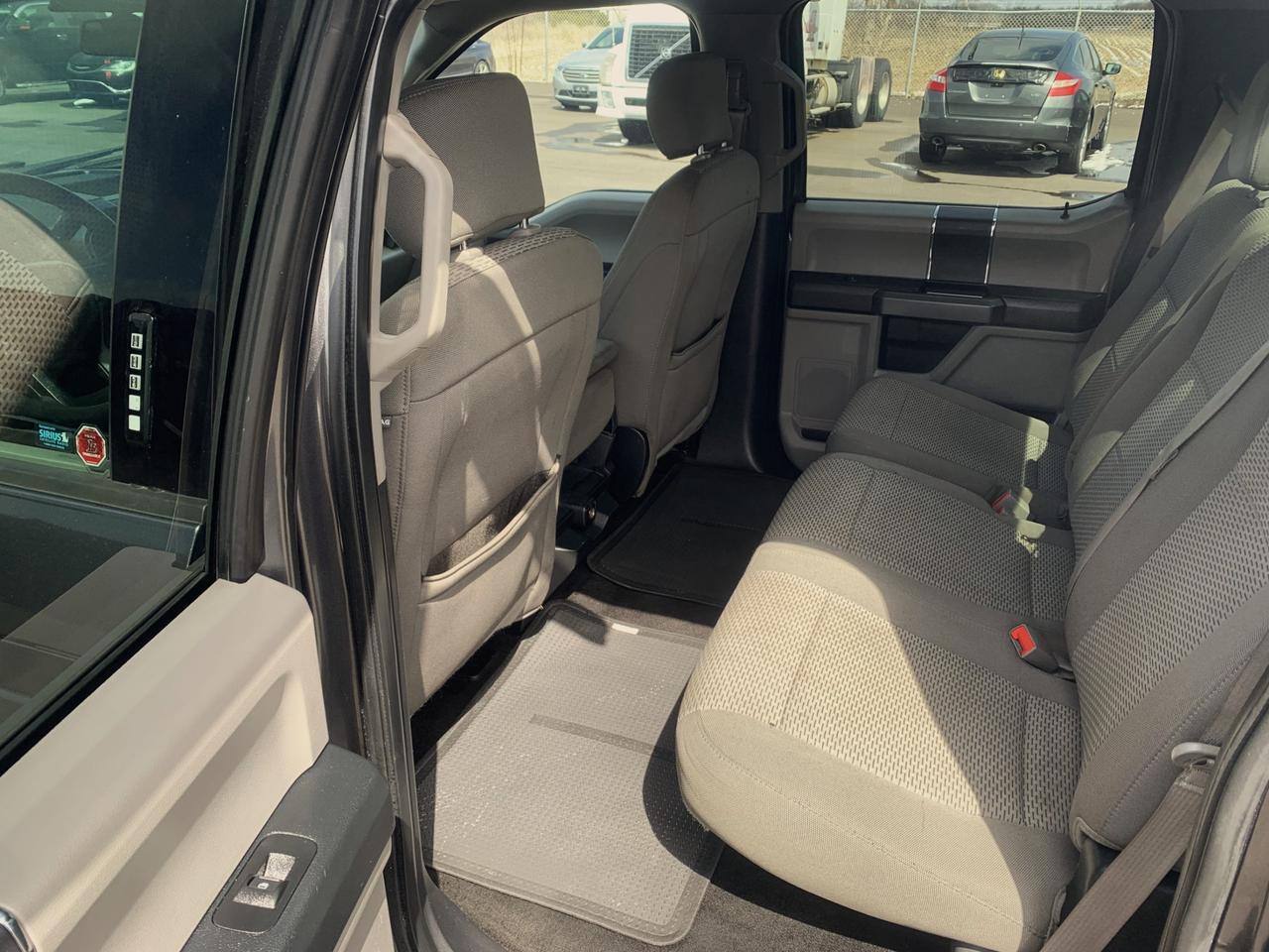 2018 Ford F-150 4WD SuperCrew XLT 157" 4X4 Photo