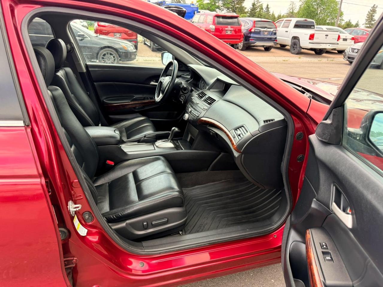 2010 Honda Accord Crosstour 5dr HB EX-L 4WD Photo3