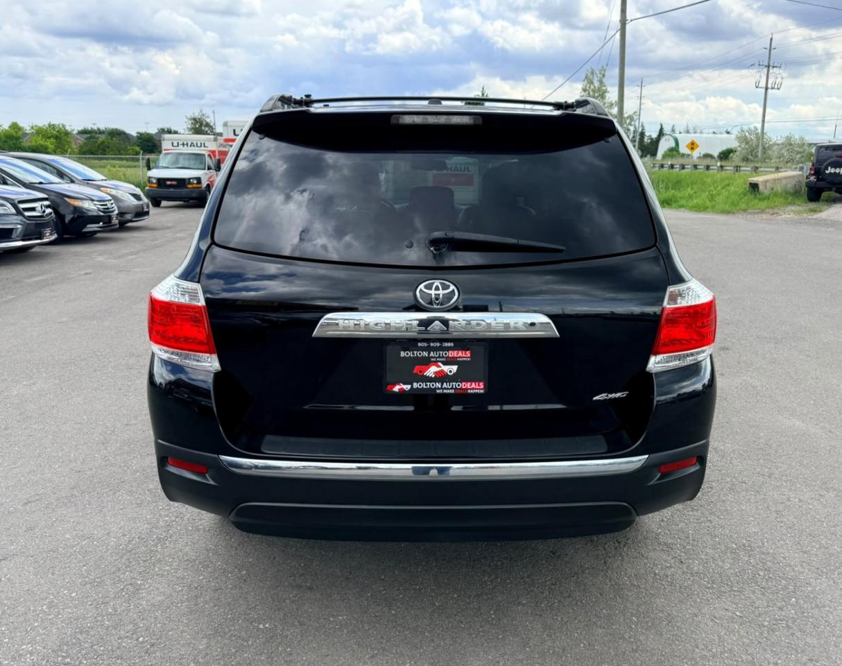 2012 Toyota Highlander 4WD 4DR Photo