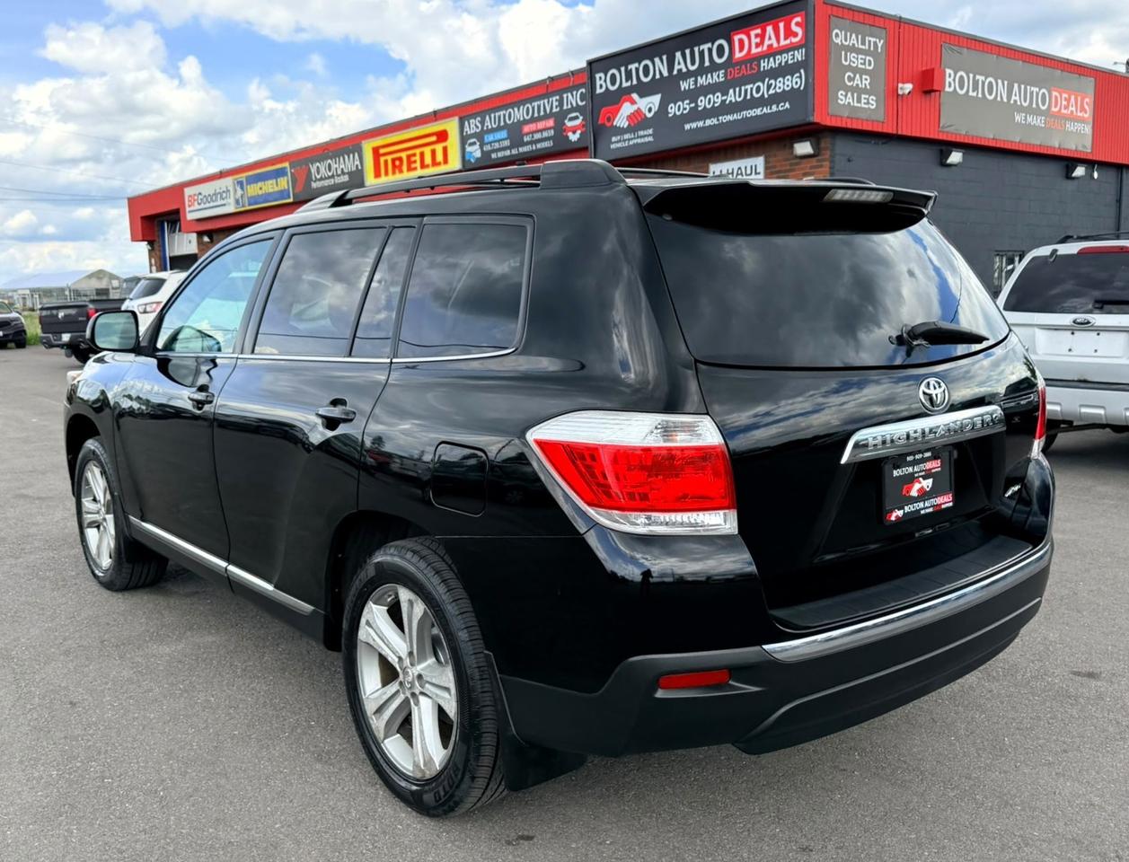2012 Toyota Highlander 4WD 4DR Photo