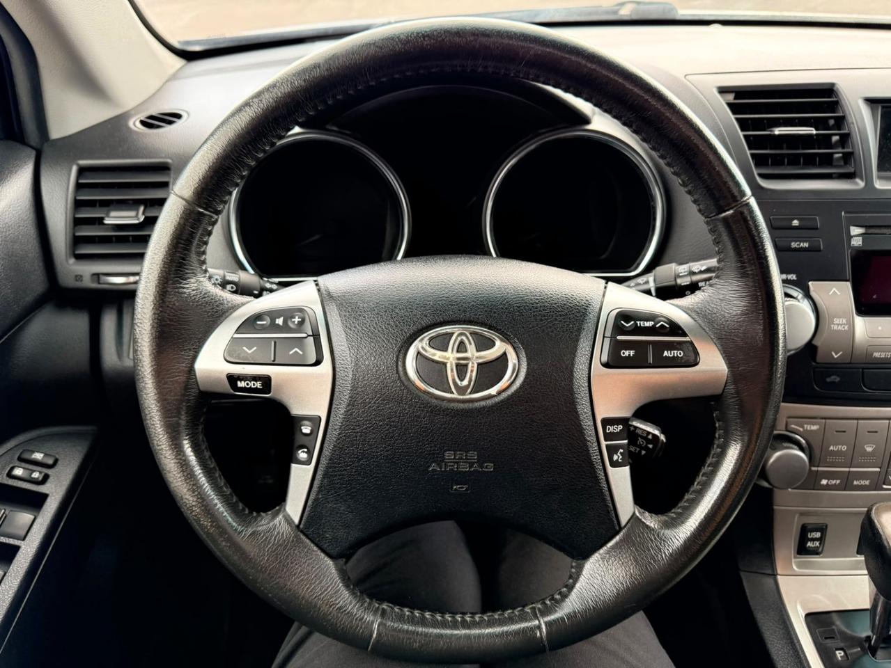 2012 Toyota Highlander 4WD 4DR Photo