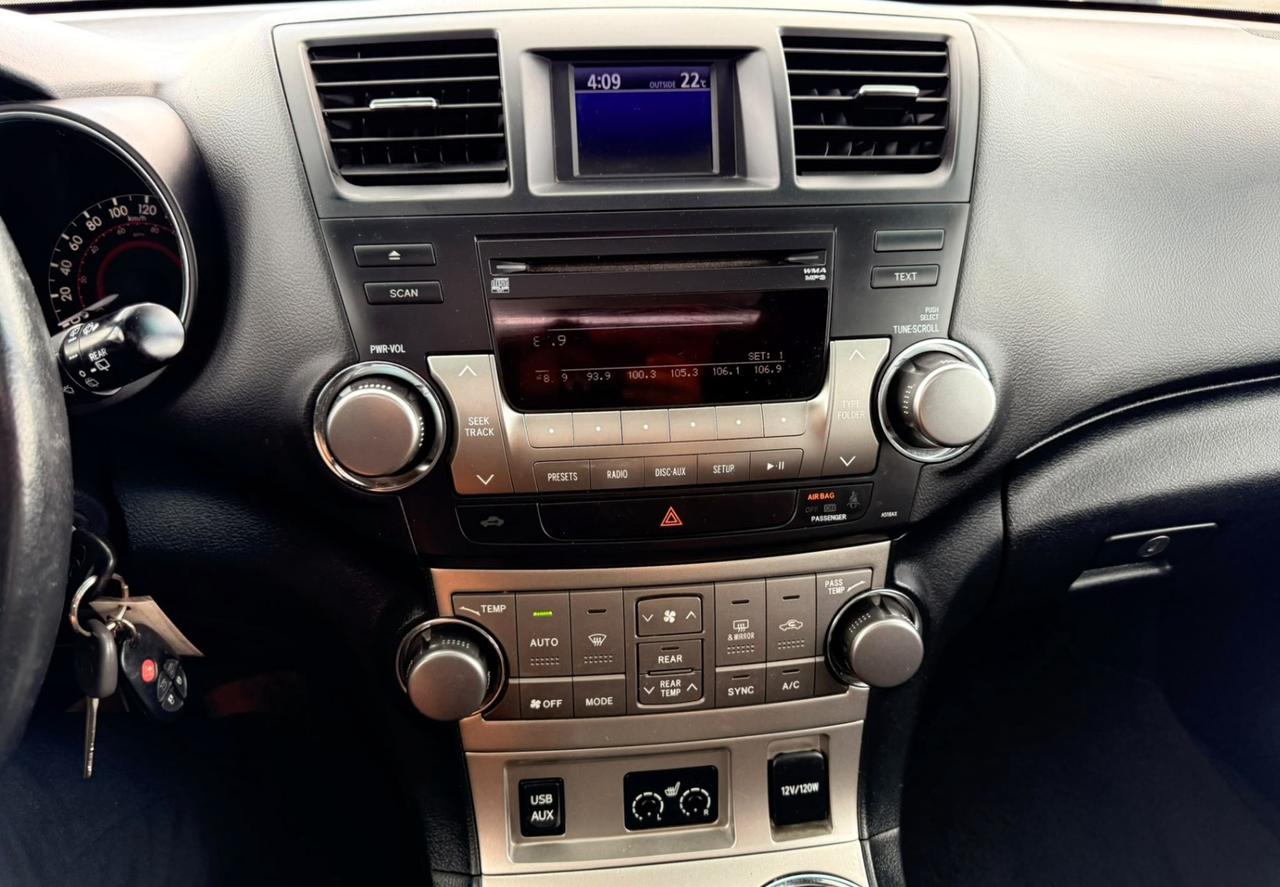 2012 Toyota Highlander 4WD 4DR Photo