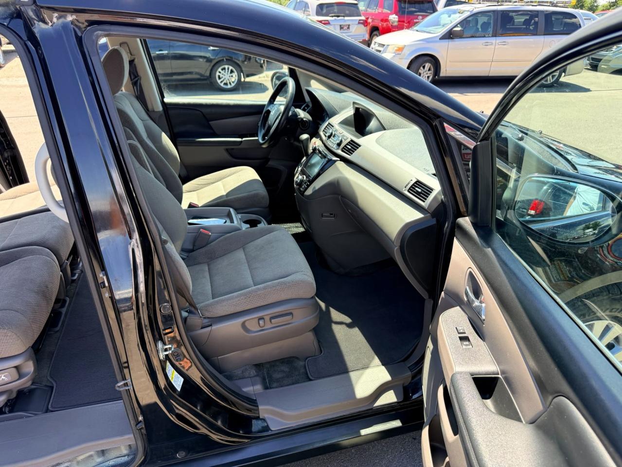 2016 Honda Odyssey EX Photo