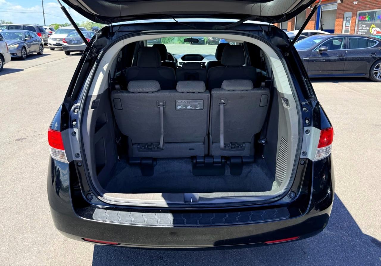 2016 Honda Odyssey EX Photo