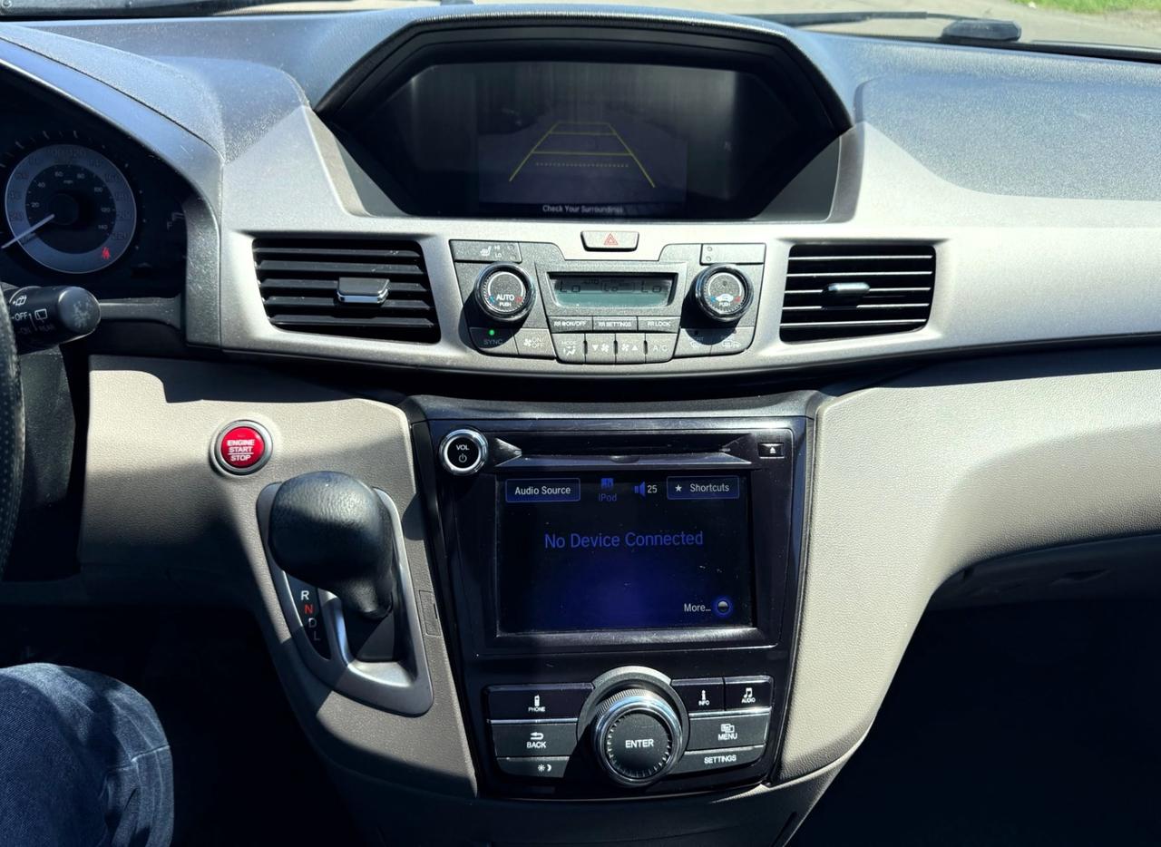 2016 Honda Odyssey EX Photo