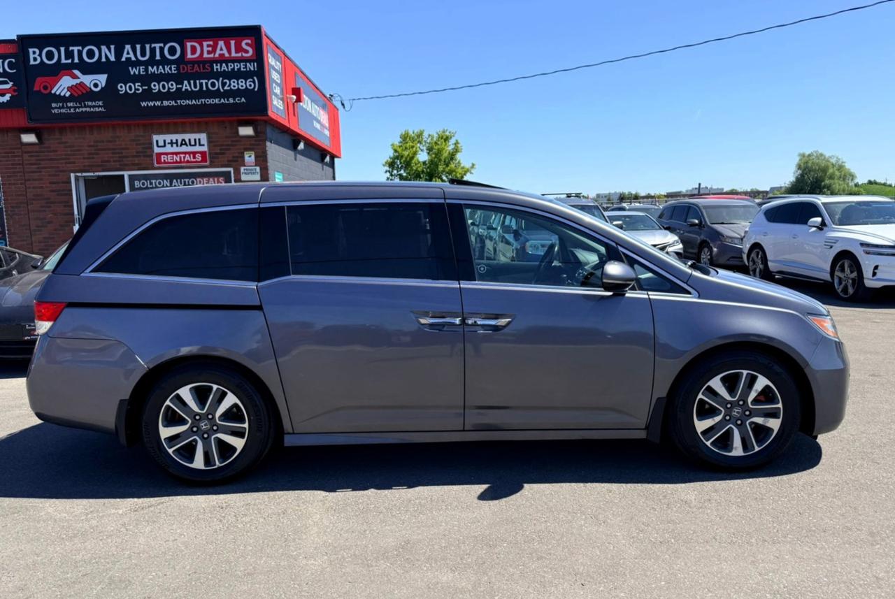 2015 Honda Odyssey 4DR WGN TOURING W/RES & NAVI Photo