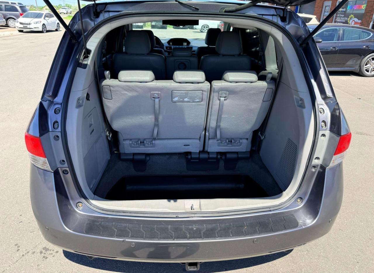 2015 Honda Odyssey 4DR WGN TOURING W/RES & NAVI Photo