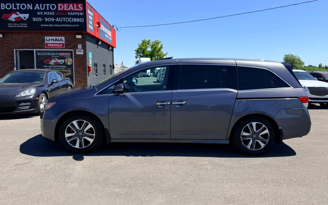 2015 Honda Odyssey 4DR WGN TOURING W/RES & NAVI Photo