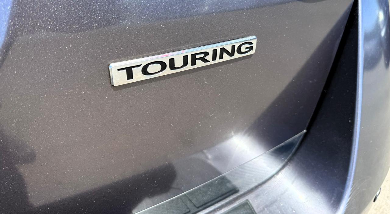 2015 Honda Odyssey 4DR WGN TOURING W/RES & NAVI Photo