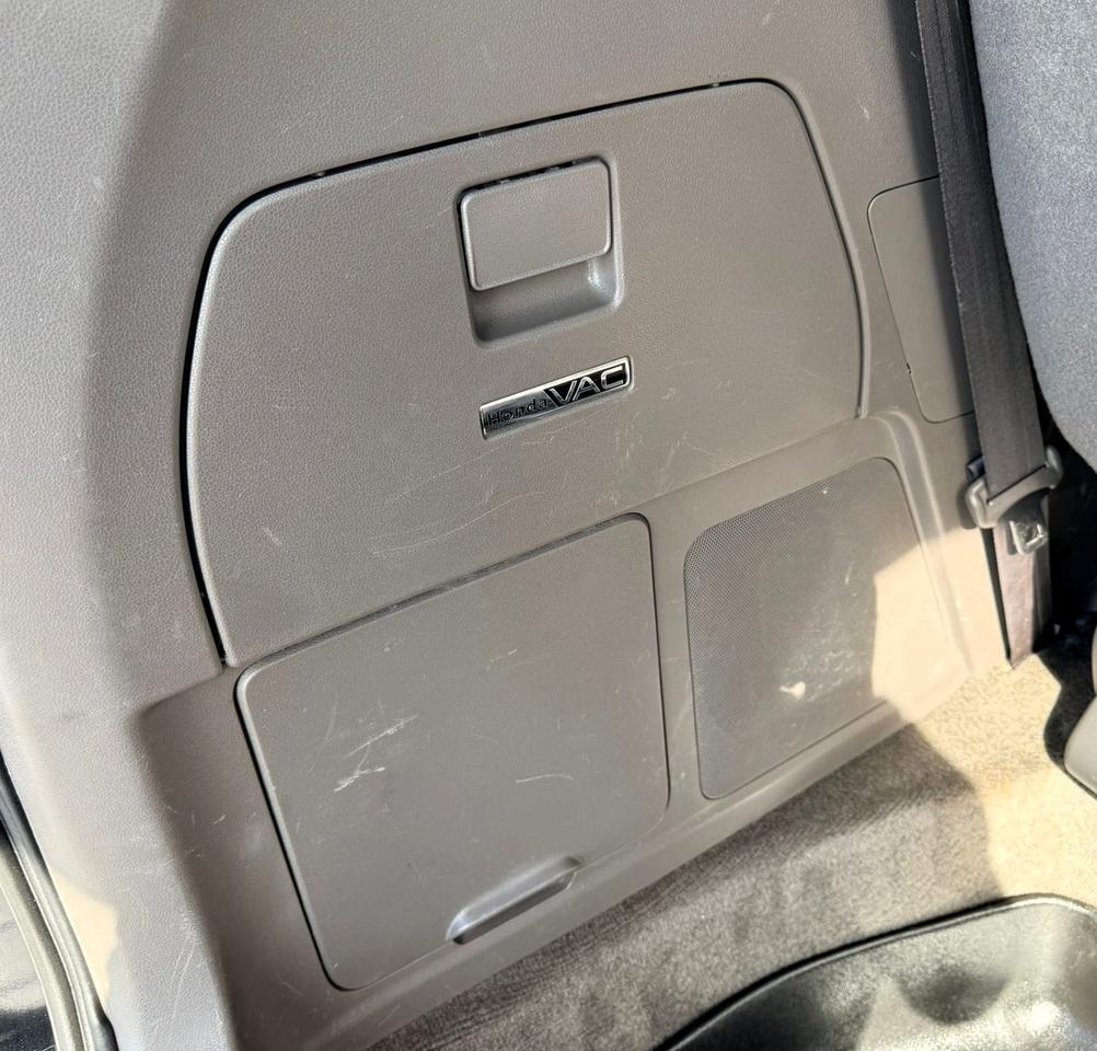 2014 Honda Odyssey Touring (Timing belt replaced) Photo