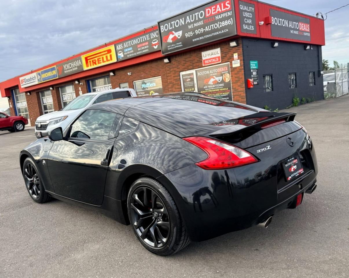 2017 Nissan 370Z 2dr Coupe Manual Photo