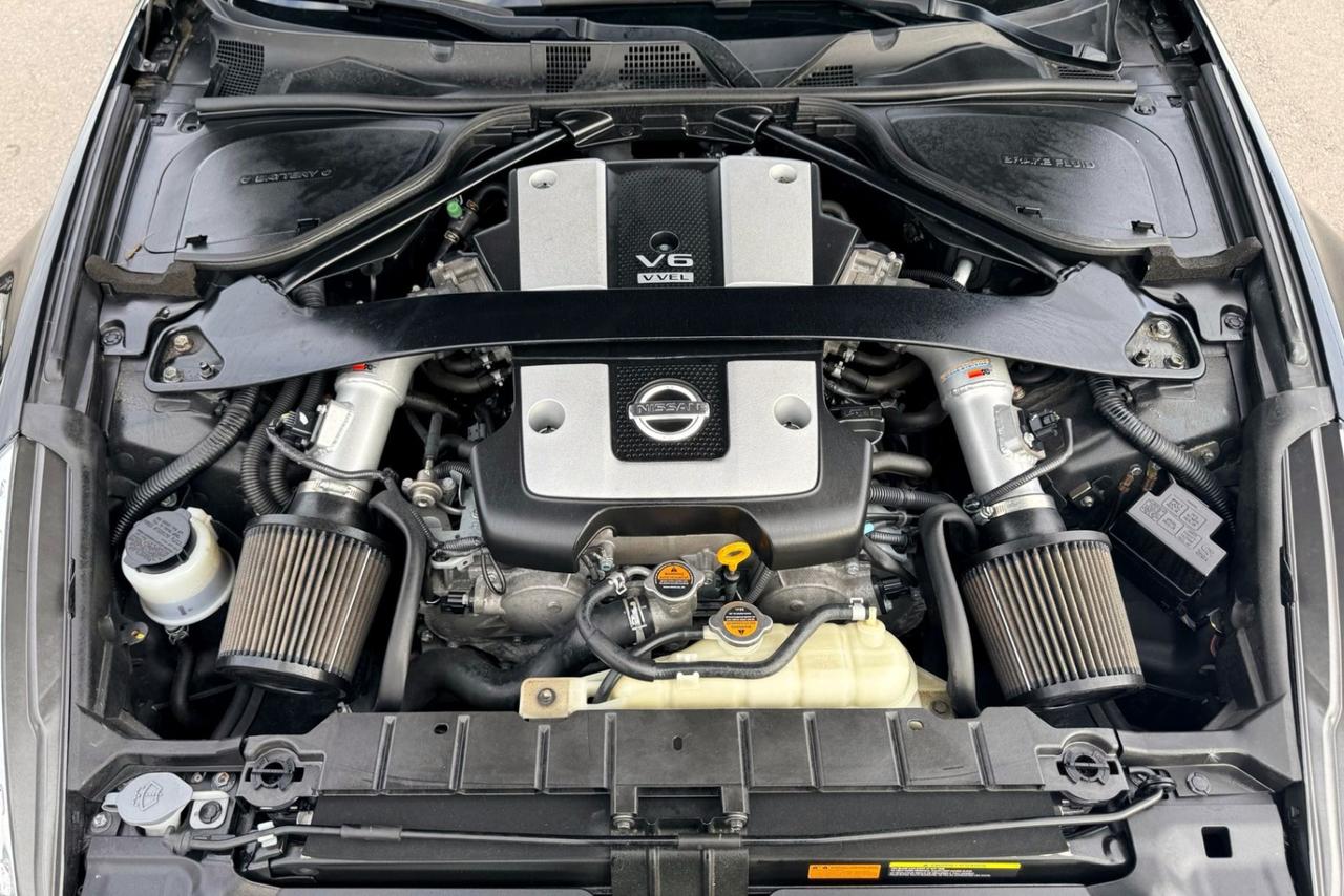 2017 Nissan 370Z 2dr Coupe Manual Photo