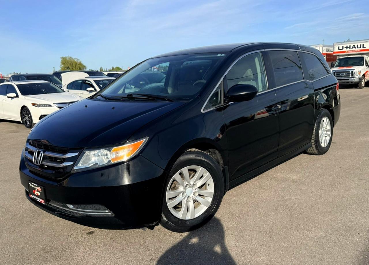 2014 Honda Odyssey LX Photo